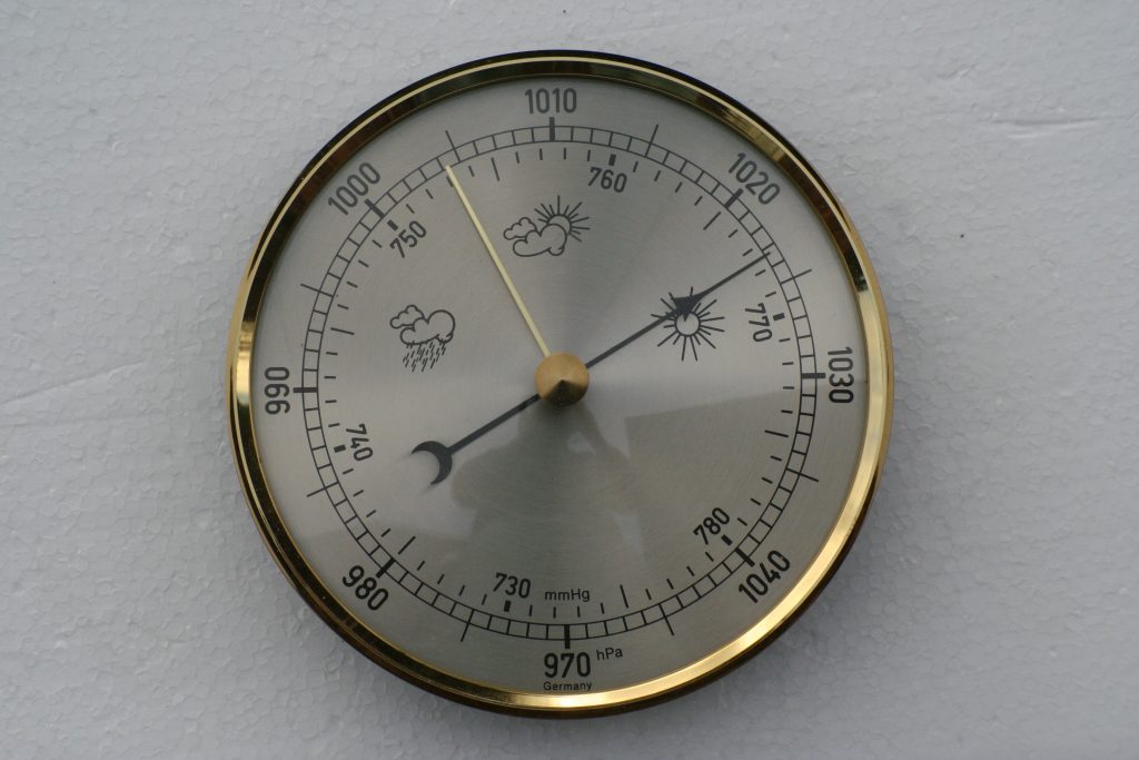 Barometer Insert 135mm diameter available with Brass or White dial